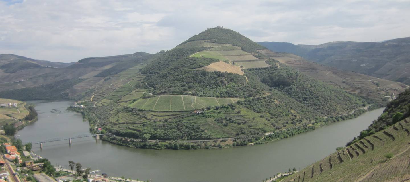 The Pinhao viewed from Alijo