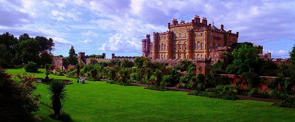 Culzean Castle from the gardens