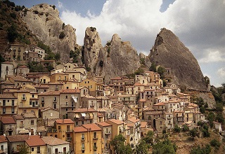 the village of Castlemezzano with mountains behind