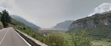 Hearing south to Nago with view of Lago di Garda