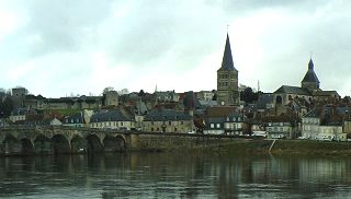  la-charite-sur-loire 