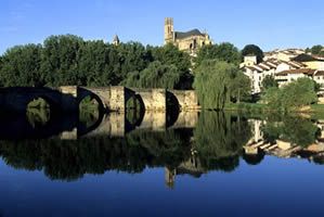 Bridge crossing the Vienne River ay Lomoges