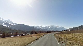 approaching Barcelonnette