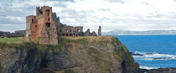 looking west towards Tantallon Castle